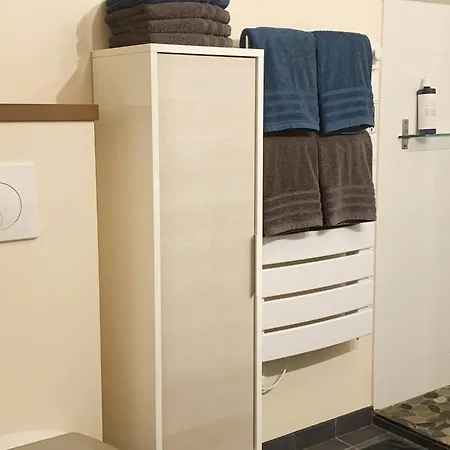 Paris By La Boîte En *