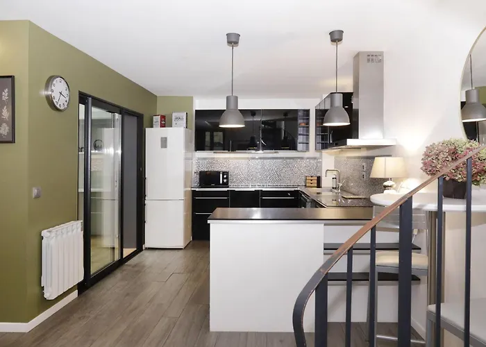 Paris By La Boîte En *