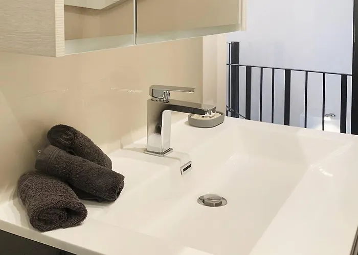 Paris By La Boîte En Hébergement de vacances Senlis (Oise)